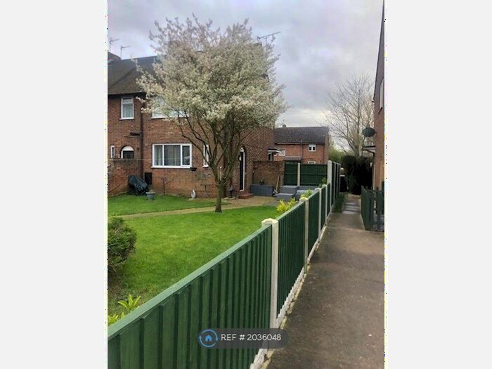 2 Bedroom End Of Terrace House To Rent In Wellington Road, Lindholme, Doncaster, DN7