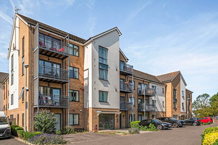 2 Bedroom Flat For Sale In Watson Place, South Norwood, London, SE25
