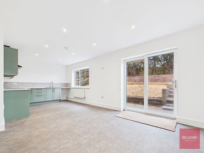 3 Bedroom Bungalow To Rent In Heol Isaf, Cimla, Neath, SA11