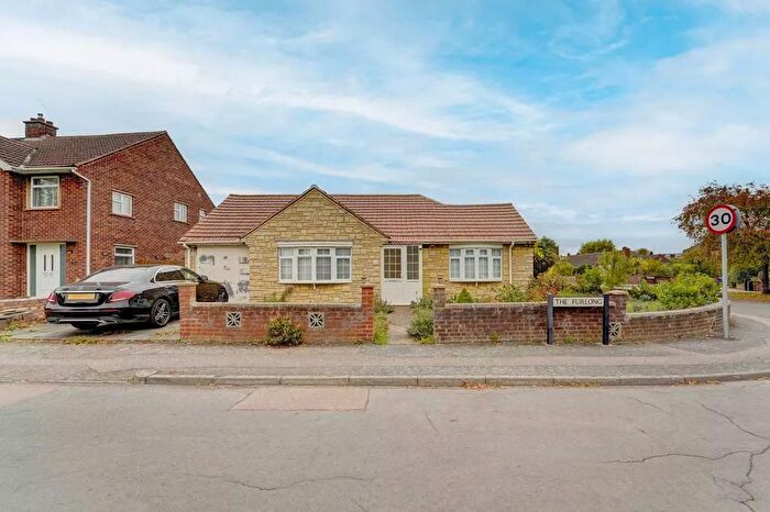 3 Bedroom Bungalow For Sale In The Furlong, Bedford, MK41