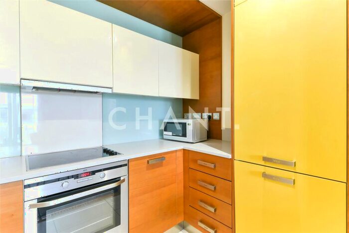 3 Bedroom Apartment To Rent In St Williams Court, Gifford Street, London, N1