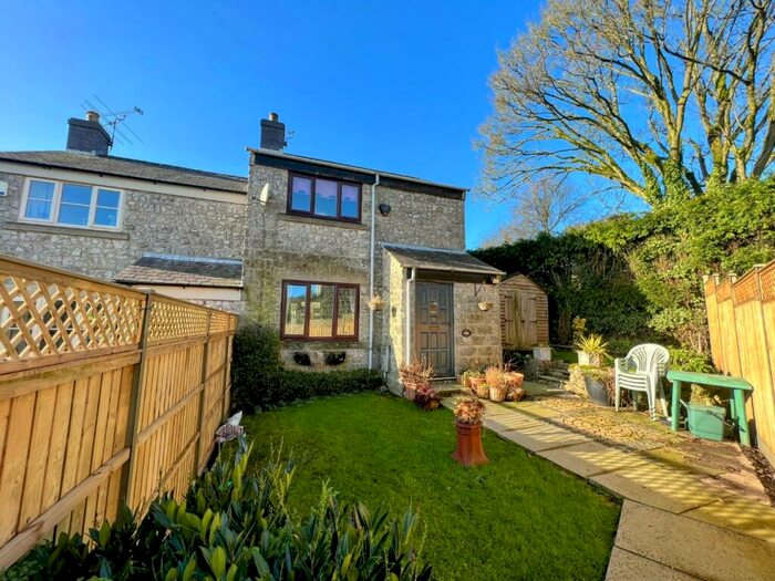 2 Bedroom Semi-Detached House For Sale In Manor Close, Brassington, Matlock, DE4