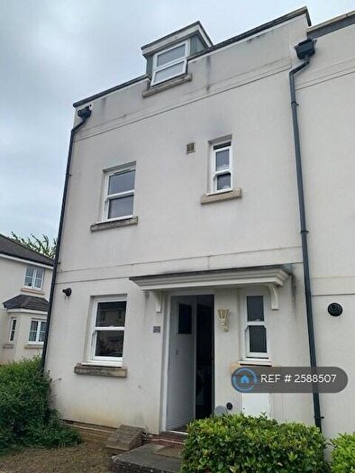 4 Bedroom End Of Terrace House To Rent In Redmarley Road, Cheltenham, GL52