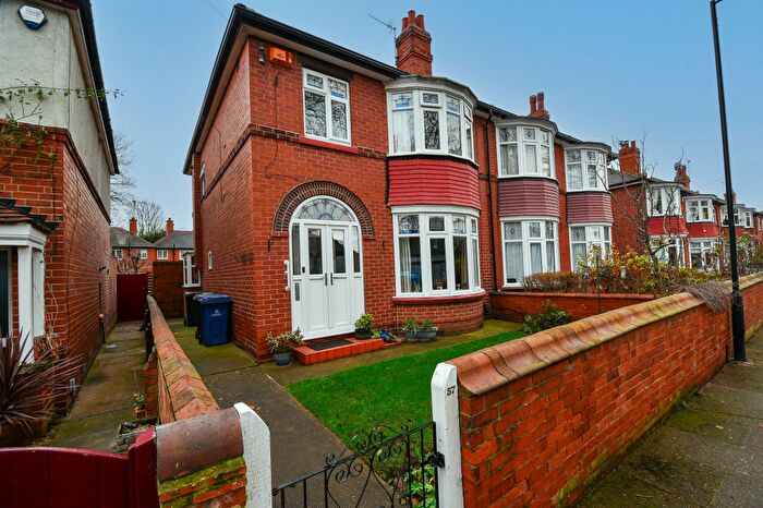 3 Bedroom Semi Detached House For Sale In Welbeck Road, Doncaster, DN4