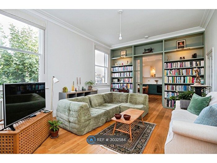 2 Bedroom Flat To Rent In Goulton Road, London, E5