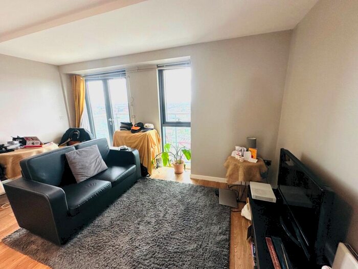 1 Bedroom Apartment To Rent In Water Lane, Leeds, West Yorkshire, LS11