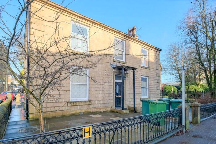 1 Bedroom Apartment To Rent In Bacup Road, Rossendale, Lancashire, BB4