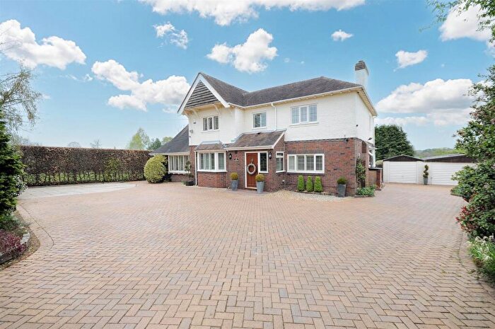 4 Bedroom Detached House For Sale In Sandy Lane, Baldwins Gate, Newcastle Under Lyme, ST5