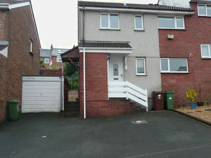 2 Bedroom Flat To Rent In Distine Close, Plymouth, PL3