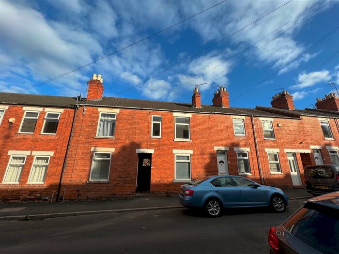 3 Bedroom House To Rent In Victoria Street, Grantham, NG31