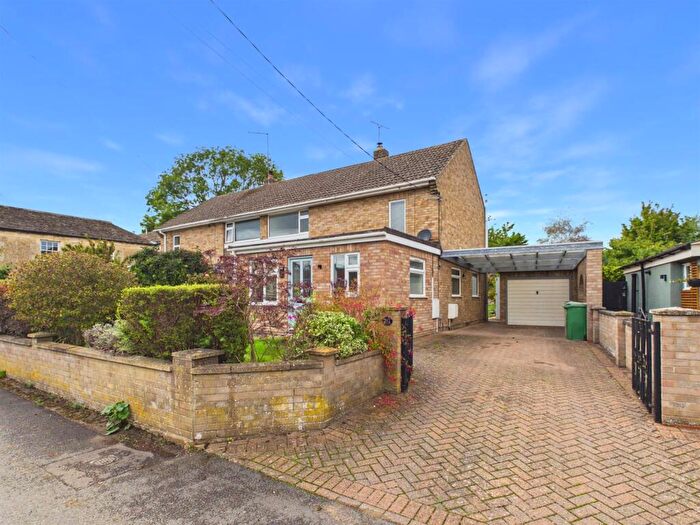 3 Bedroom Semi-Detached House For Sale In Geeston Road, Geeston, Ketton, PE9