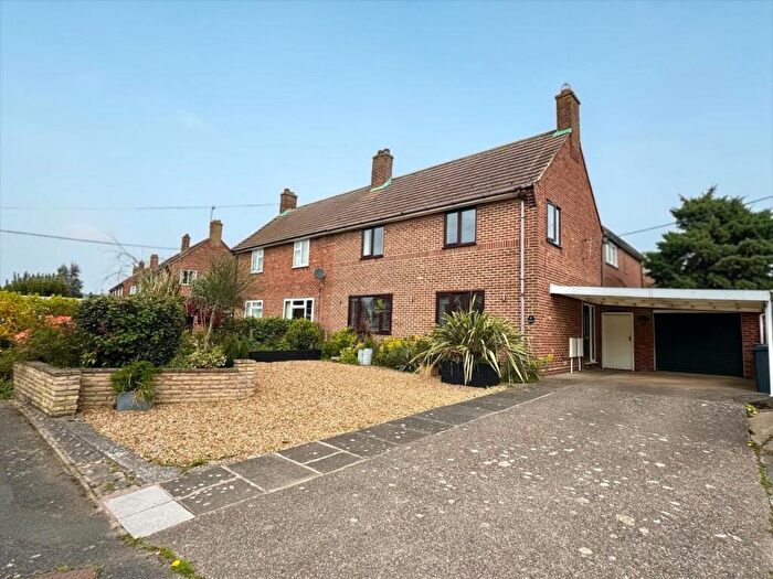 3 Bedroom Semi-Detached House For Sale In Parnham Close, Nether Broughton, LE14