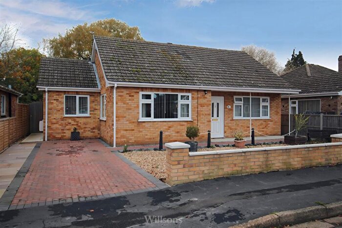 2 Bedroom Detached Bungalow For Sale In Claremont Road, Burgh Le Marsh, Skegness, PE24