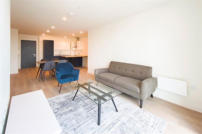 2 Bedroom Apartment To Rent In Laurence Place, Embankment West, M3