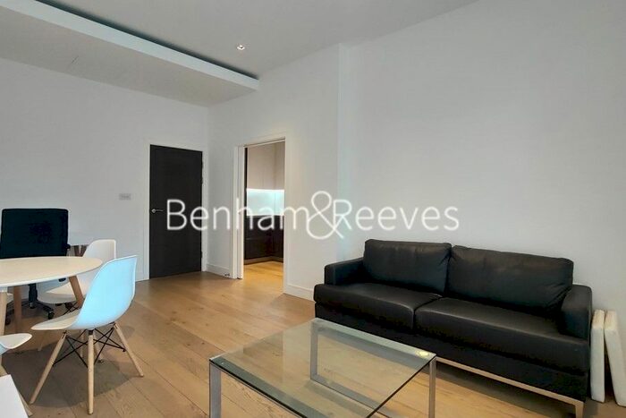 1 Bedroom Flat To Rent In Kew Bridge Road, Brentford, TW8
