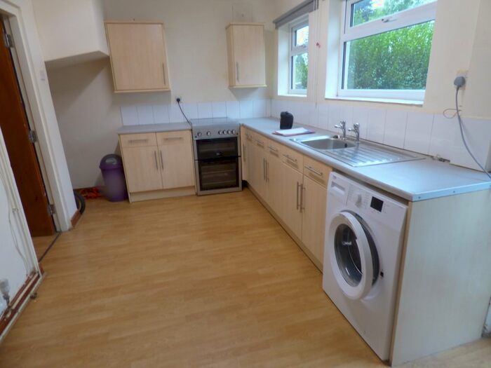 2 Bedroom Semi-Detached House To Rent In Olton Avenue, Beeston, Nottingham, NG9