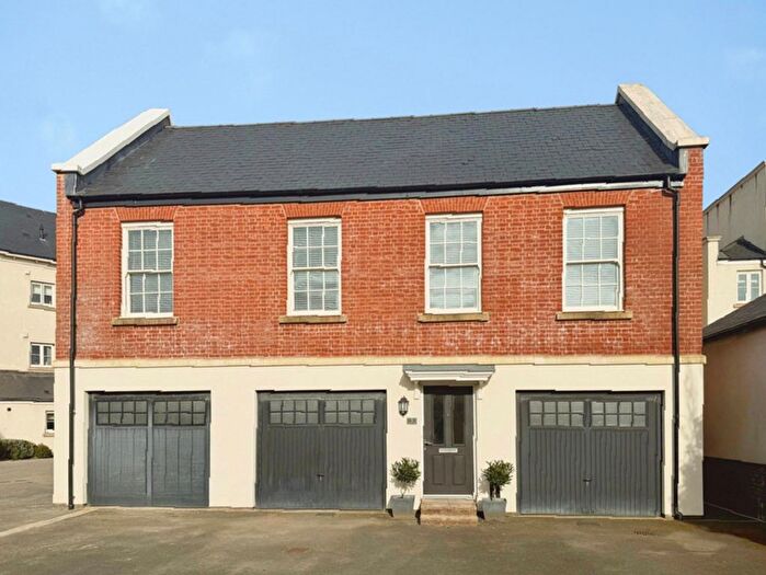 2 Bedroom Flat For Sale In Corvus Mews, Sherford, PL9