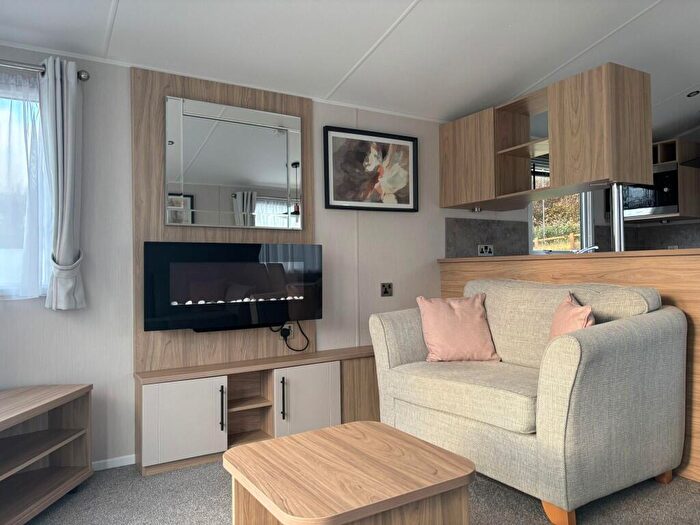 2 Bedroom Caravan For Sale In Looe, Cornwall, PL13