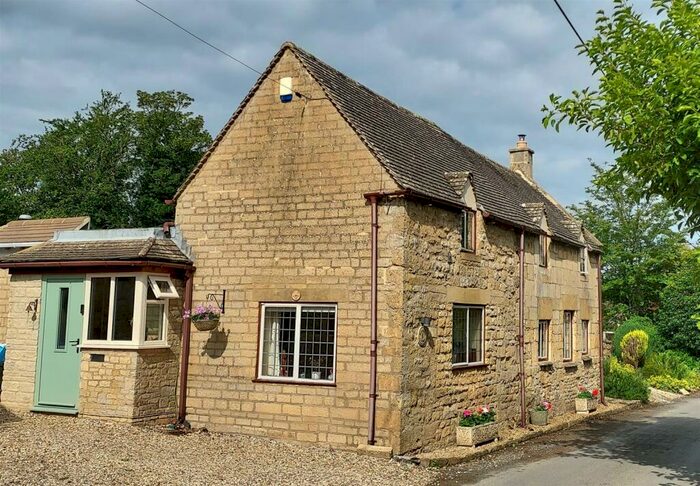 2 Bedroom Detached House For Sale In The Quarry, Brockhampton, GL54