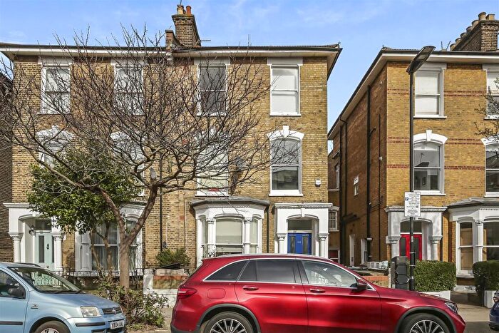 2 Bedroom Flat To Rent In Wilberforce Road, Finsbury Park, N4