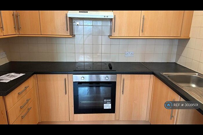 1 Bedroom Flat To Rent In Worthing G Rd, Portsmouth, PO5