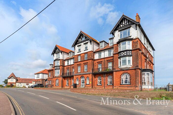 1 Bedroom Flat To Rent In Trafalgar Court, Cromer Road, NR11