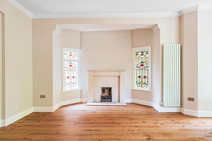 2 Bedroom Flat To Rent In Stanhope Road, Highgate, N6