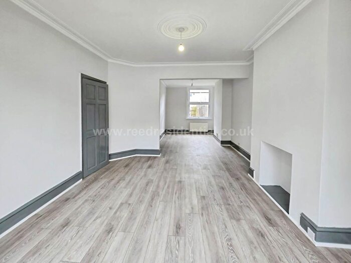 3 Bedroom Property To Rent In Swanage Road, Southend On Sea, SS2