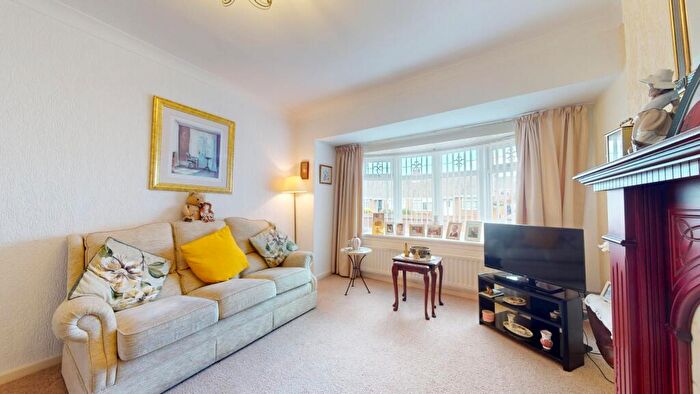 2 Bedroom Semi-Detached Bungalow For Sale In Windsor Drive, Cleadon, Sunderland, Tyne And Wear, SR6