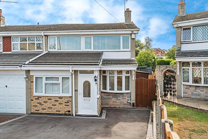3 Bedroom Semi-Detached House For Sale In Grafton Gardens, Dudley, DY3