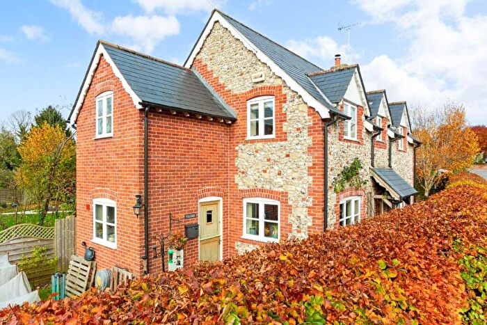 3 Bedroom Detached House For Sale In Salisbury Road, Shrewton, Salisbury, SP3