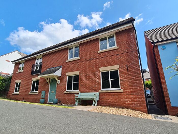 2 Bedroom Maisonette To Rent In Brinton Close, East Cowes, PO32