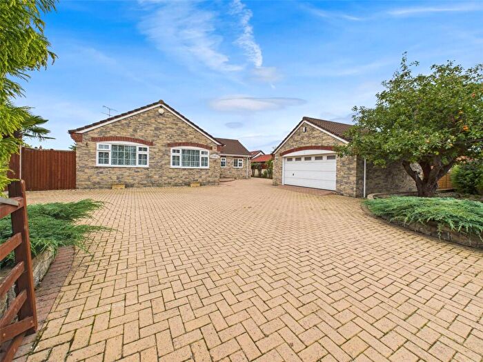 4 Bedroom Bungalow For Sale In Springfield Road, Cheddar, Somerset, BS27