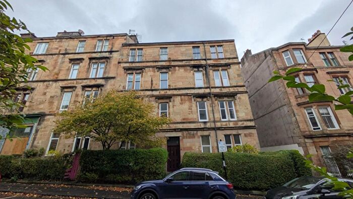 2 Bedroom Flat To Rent In Cowan Street, Glasgow, Glasgow City, G12