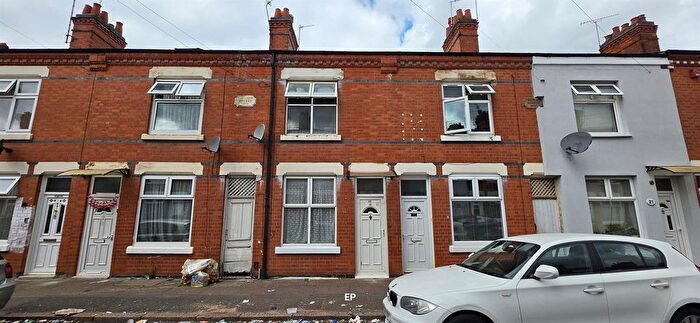 2 Bedroom Terraced House To Rent In Meynell Road, Leicester, LE5
