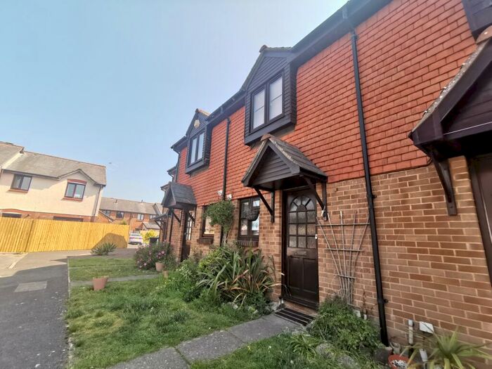 2 Bedroom House To Rent In Labrador Drive, Poole, BH15