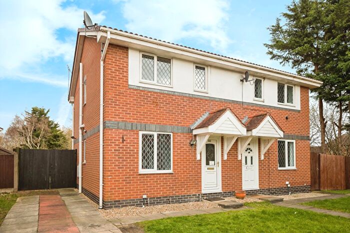 3 Bedroom Semi-Detached House For Sale In Elder Drive, Saltney, Chester, Cheshire West And Ches, CH4