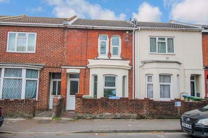 3 Bedroom Terraced House To Rent In Clovelly Road, Southampton, SO14