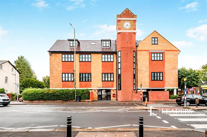 1 Bedroom Flat To Rent In Reigate Hill, Reigate, Surrey, RH2