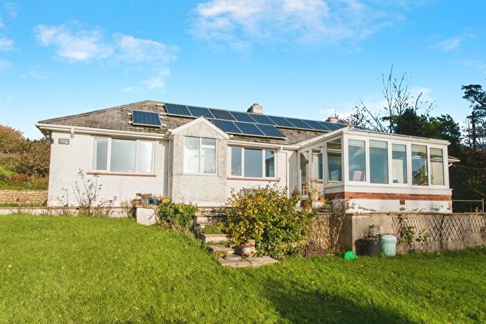 3 Bedroom Detached Bungalow For Sale In Shute, Axminster, EX13