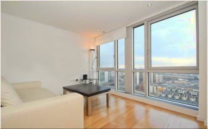 Studio To Rent In Ontario Tower, Fairmont Avenue, Blackwall Way, Canary Wharf, London, E14