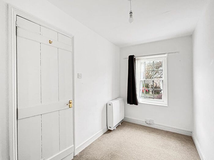 2 Bedroom Semi-Detached House For Sale In West Street, Wivenhoe, Colchester, CO7