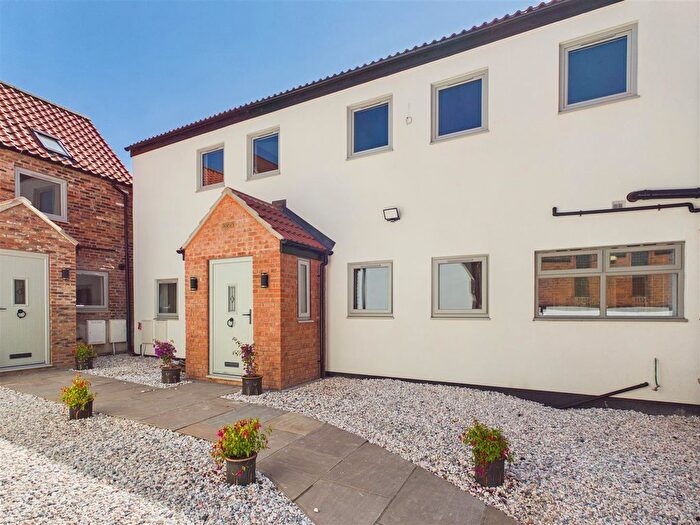 3 Bedroom Property For Sale In York Road, Market Weighton, YO43