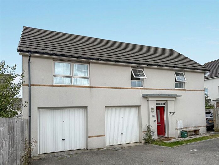 2 Bedroom Detached House For Sale In Long Meadow Lane, Falmouth, TR11