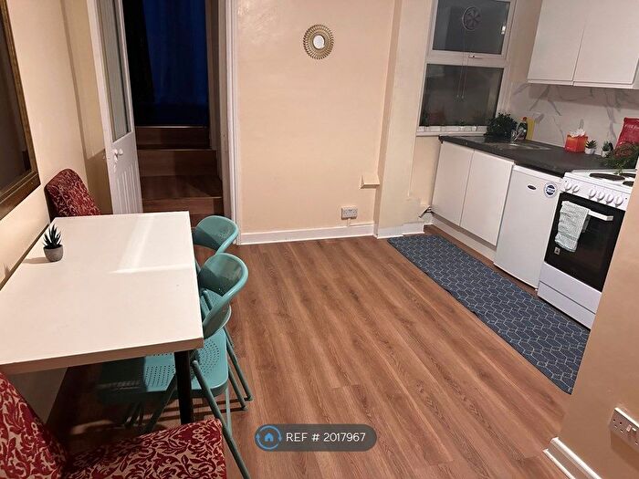 1 Bedroom Flat To Rent In London, London, N8