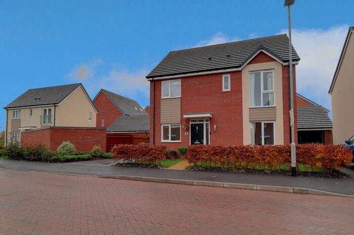 4 Bedroom Detached House To Rent In Landons Way, Stafford, ST16