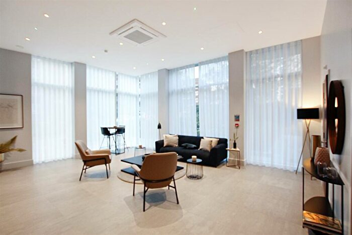Flat To Rent In London, N4