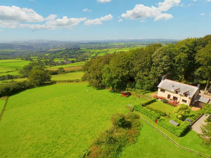 4 Bedroom Country House For Sale In Yelverton, Devon, PL20