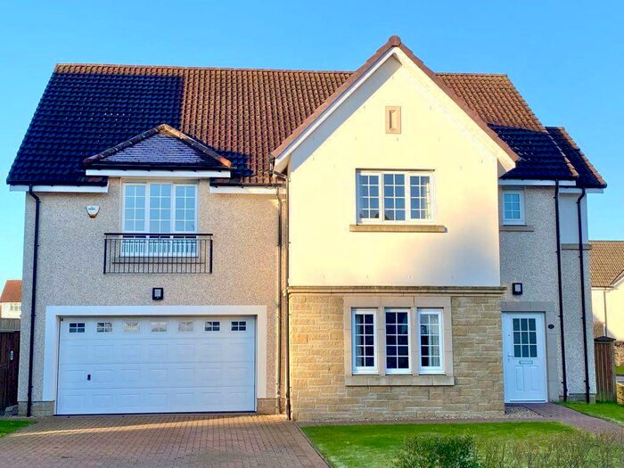 4 Bedroom Detached House To Rent In Ninian Crescent, Lenzie, G66