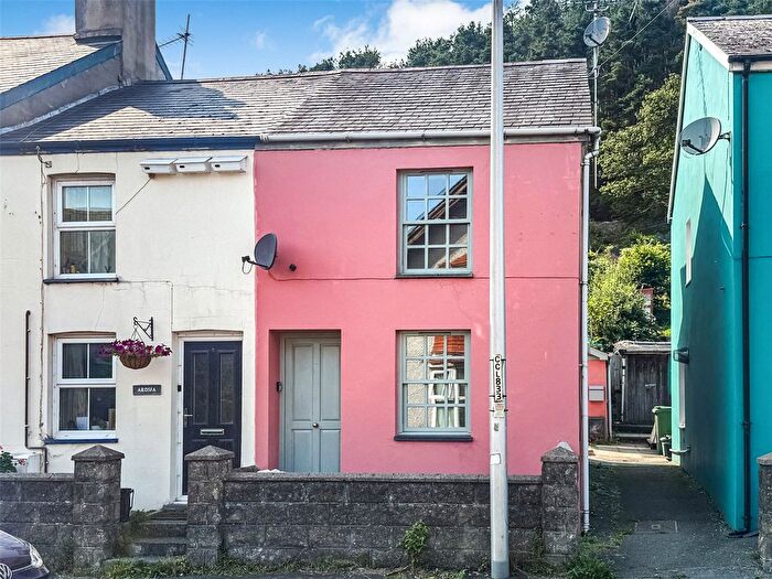 2 Bedroom End Of Terrace House For Sale In Talybont, Ceredigion, SY24